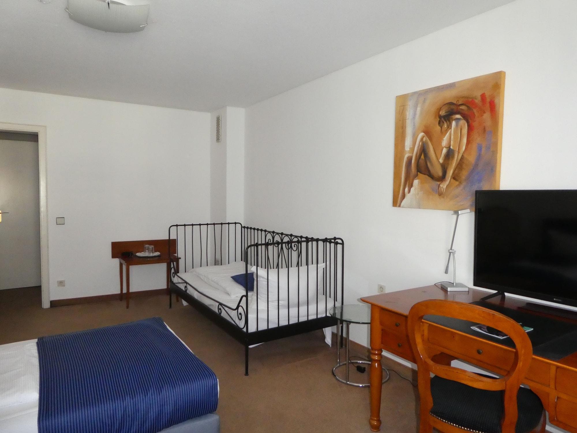 Hotel Terminus デュッセルドルフ エクステリア 写真