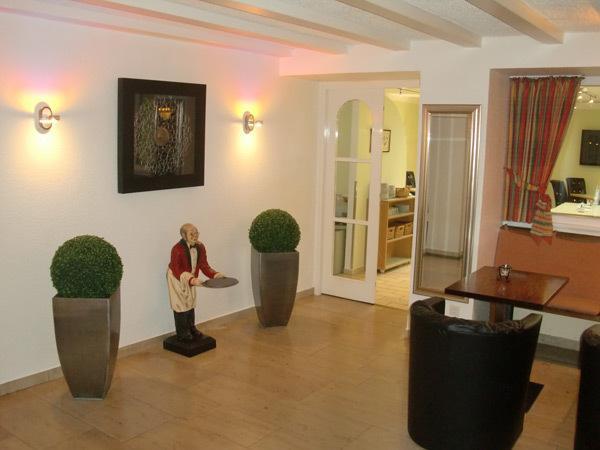 Hotel Terminus デュッセルドルフ エクステリア 写真